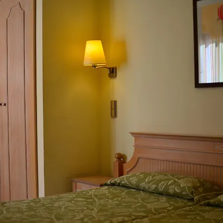 מלון Maspalomas Oasis