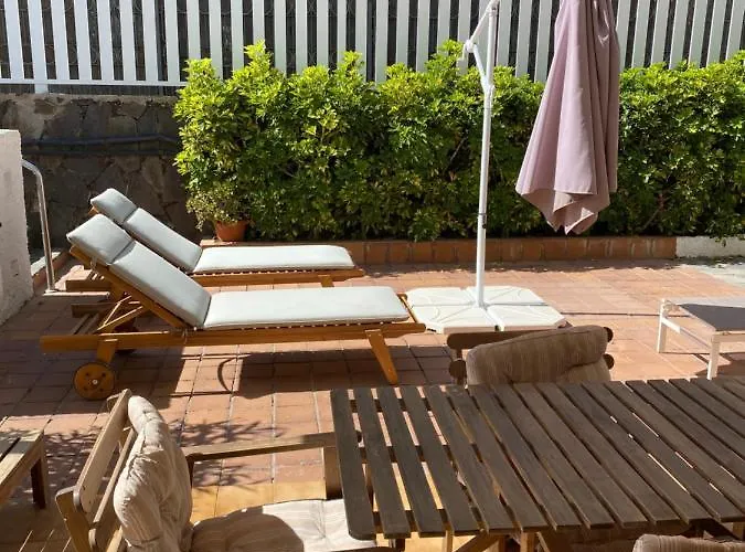 Maspalomas Oasis Hotell 2*